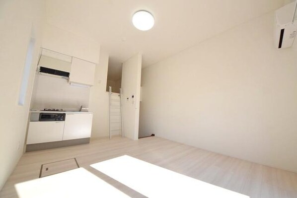 コンフォルト中山の物件内観写真